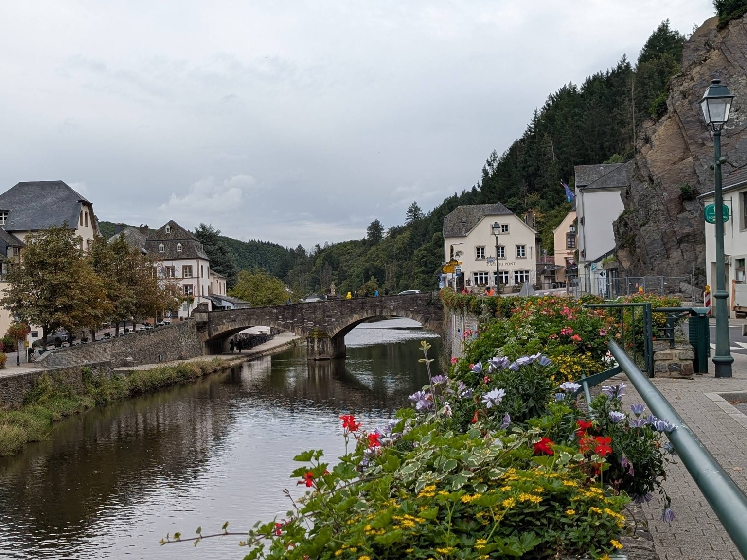Terrace and riverside seating near the old market
